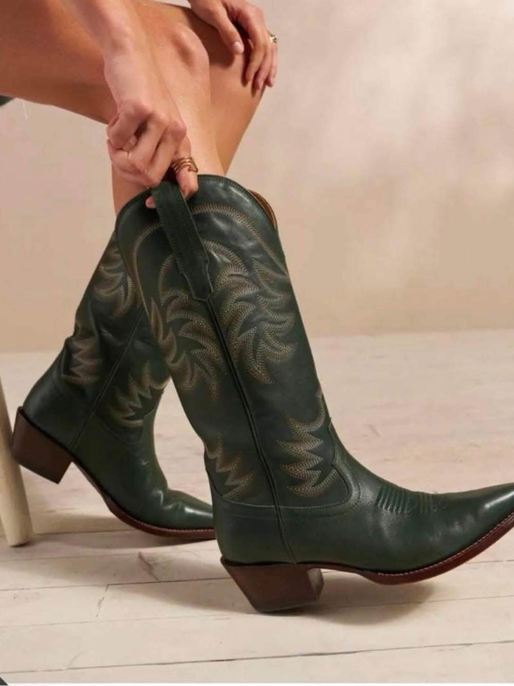 💚ISO💚 Tecovas Hunter Green Annie Boots